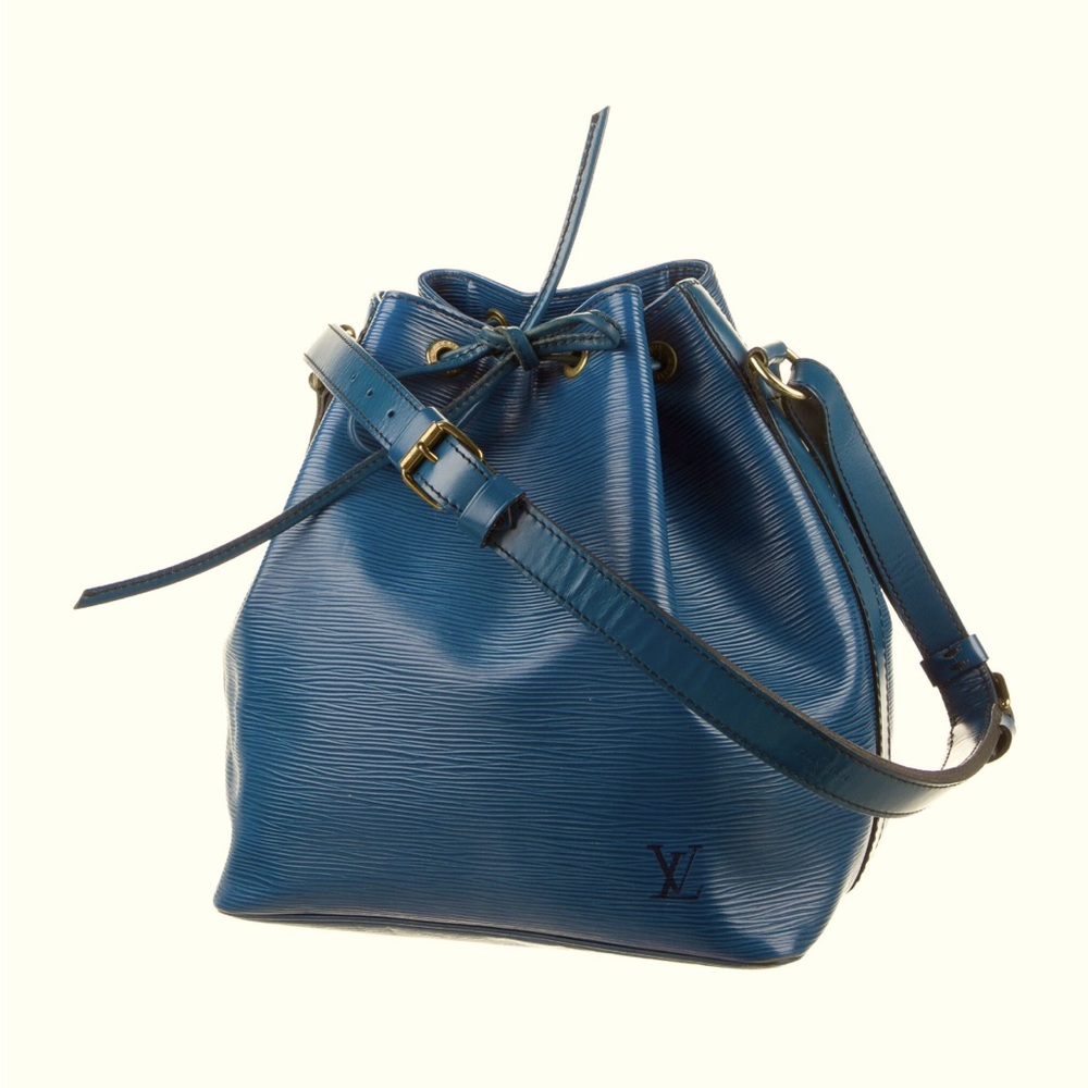 LOUIE VUITTON Epi petit noe